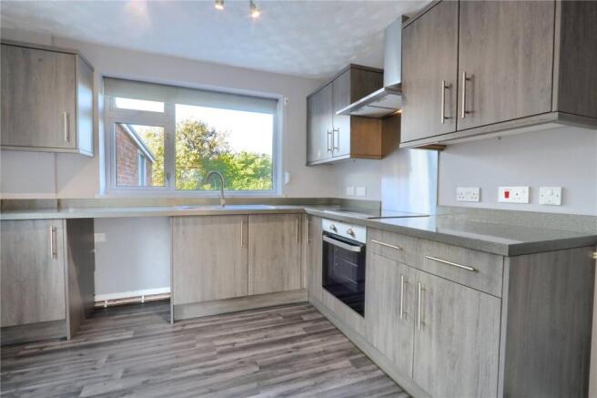 2 bed Bungalow for sale Image 6