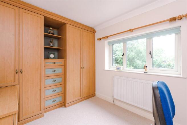 Bedrooms/Study