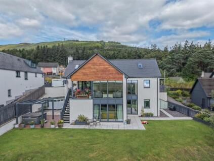 Shindig, 9 Tarbat View, Golspie