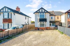 215, Weyhill Road, Andover SP10 3LJ