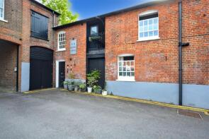 4, 20b Bank Mews, High Street, Tring HP23 5AH
