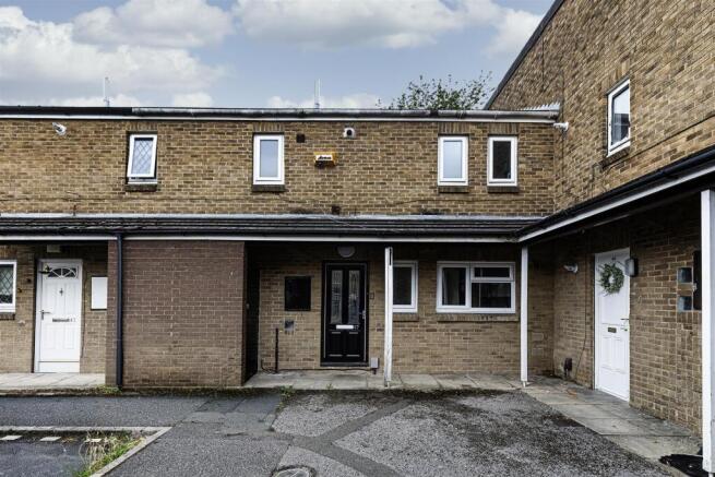 3 bed Terraced for sale in huddersfield