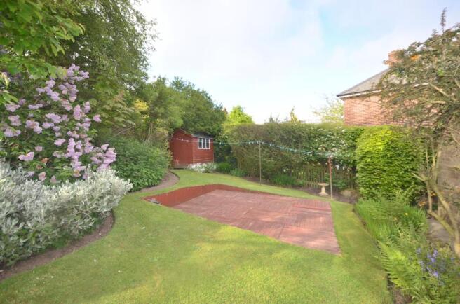 Rear Decked Area