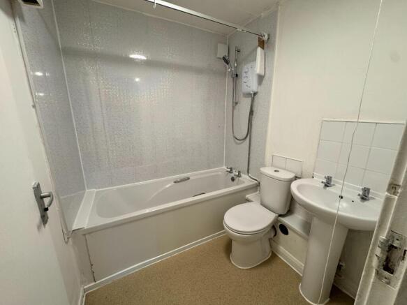 Flat 45 Loxley Court, Limbrick Close, Sheffield, South Yorkshire, S6 photo 4