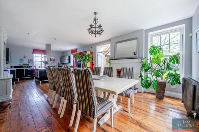 Open plan dining kitchen