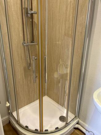last-ensuite-room---monks-road---bills-inclusive-image-6.jpg