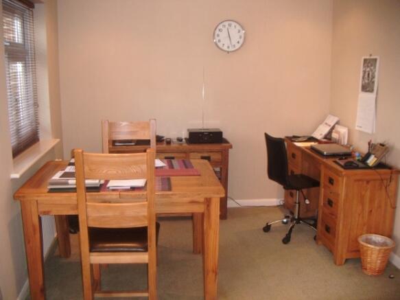 Photo 4