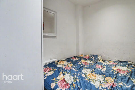 Arrowhead House, Laporte Way, Luton