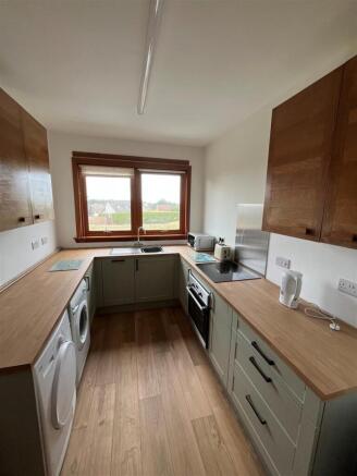 Kitchen 3.jpg