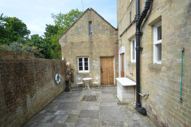 Barsby Lodge