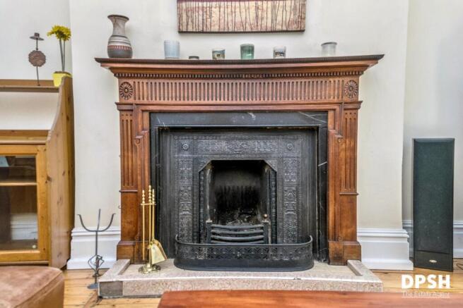 7 bed Terraced for sale Image 6