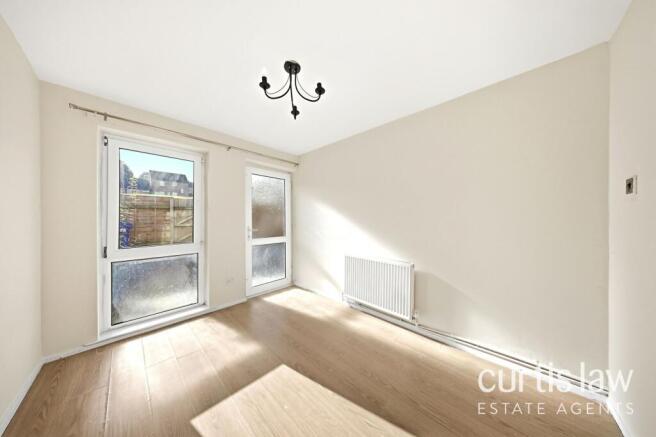 Heys Close, Blackburn, BB2 photo 2