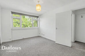 32, Llanishen Court, Llanishen, Cardiff CF14 5PD