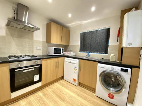 67da.kitchen.JPG
