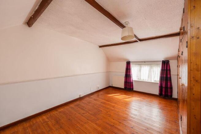 3 bed Terraced for sale Image 11
