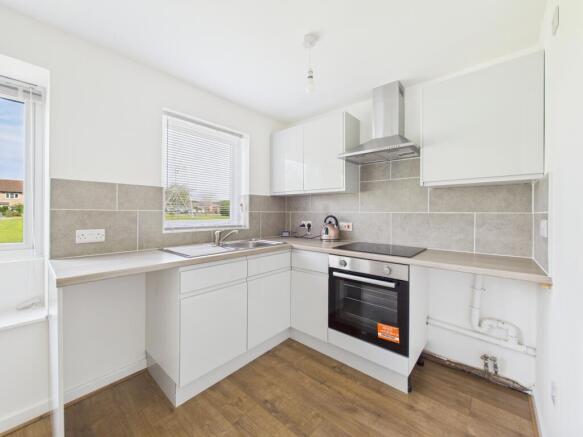 Chedworth Drive, Alvaston photo 4