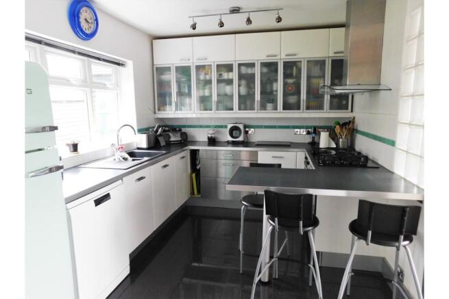 Kitchen / Breakfast