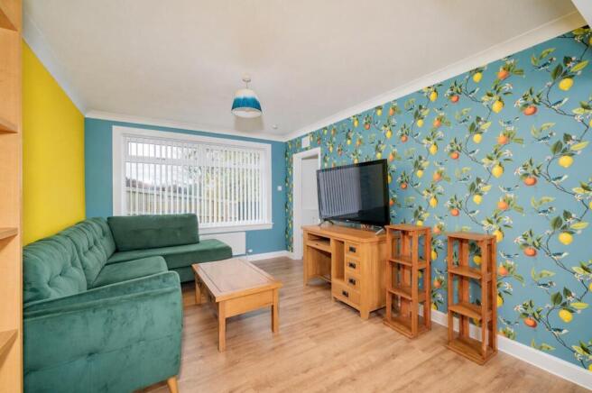17 Collace Crescent Dundee-13.jpg
