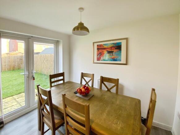 4 bed Detached for sale Image 4