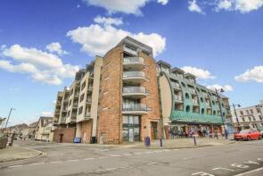 6, Esplanade House, Esplanade, Porthcawl CF36 3YE