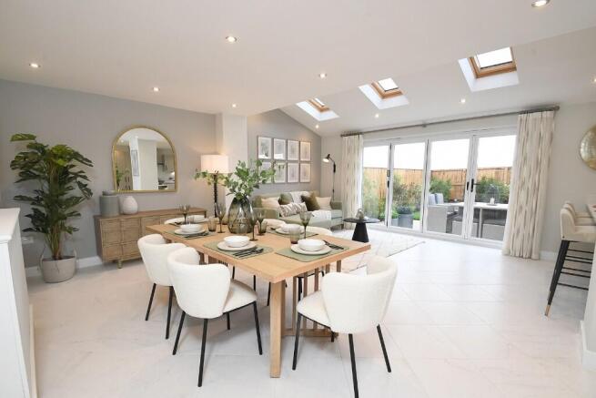 4 bed Detached for sale Image 5