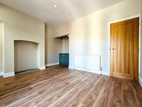 2 bed Terraced for sale Image 4