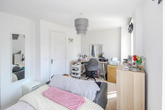 4 bed Town House for sale Image 10