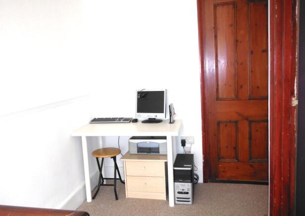 Photo 6