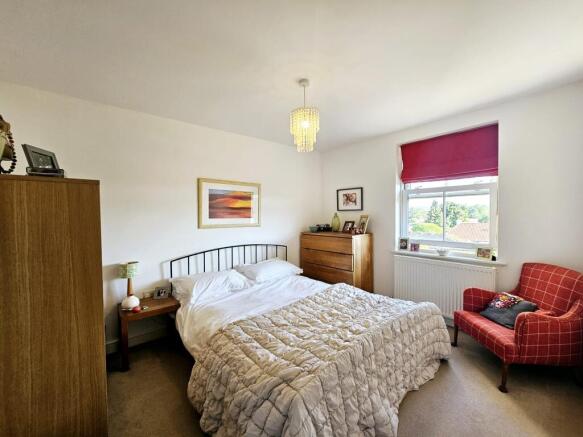 4 bed Terraced for sale Image 7