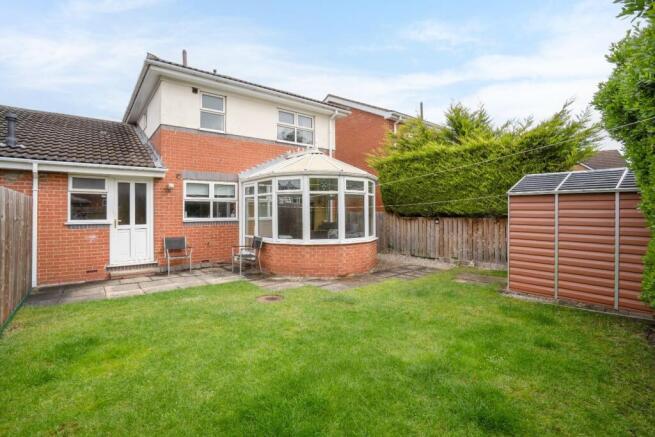 3 bed Link Detached House for sale Image 4