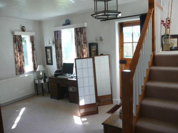 Photo 8