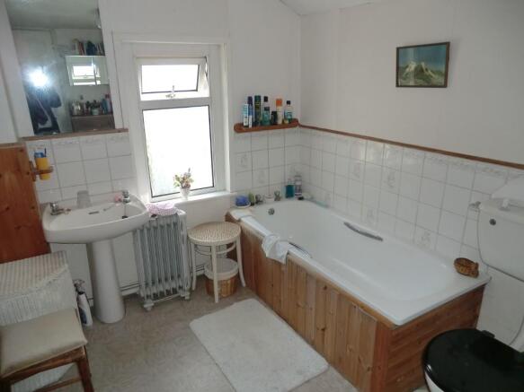Photo 5