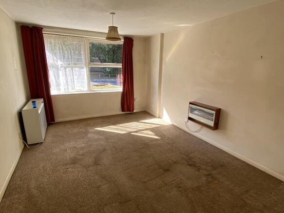 livingroom.jpg