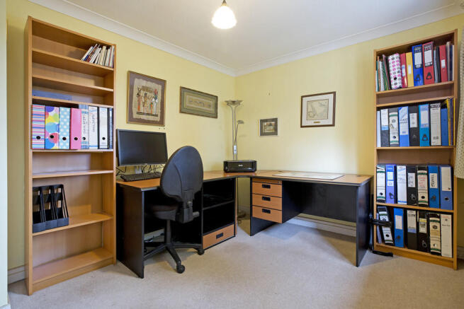 Photo 10