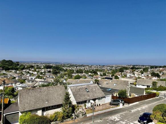 16 Milton Park - 3.jpeg