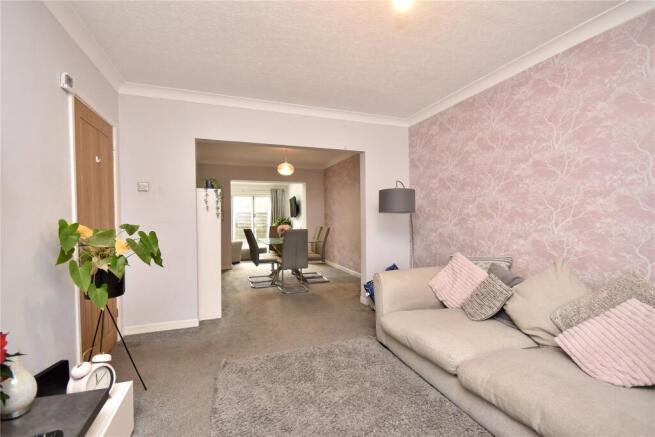 3 bed Semi-Detached for sale Image 8