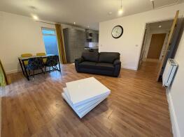 Flat 7, Otter Way, West Drayton UB7 8FA