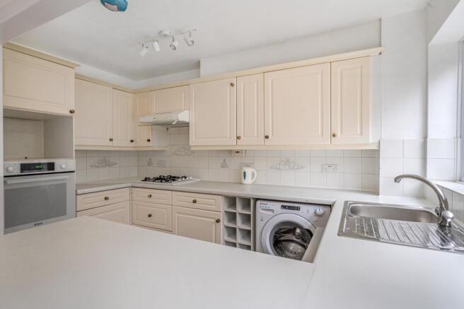 Kitchen/Dining Area