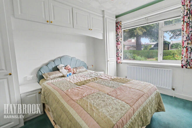2 bed Detached Bungalow for sale Image 6