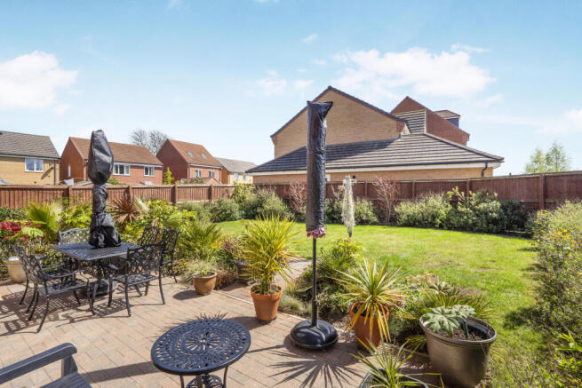 4 bed Detached for sale Image 12