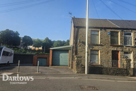 Eirw Road, Porth CF39