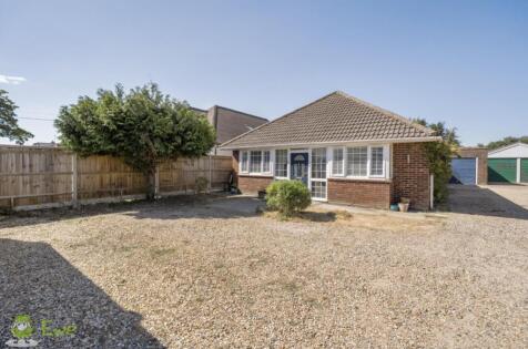 Silchester Road, Pamber Heath, Tadley, Hampshire, RG26