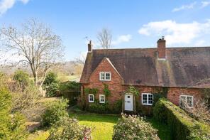 1, Walkhurst Cottages, Walkhurst Road, Benenden, Cranbrook TN17 4DS