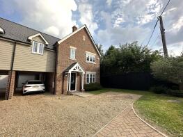 49, Warren Lane, Colchester CO3 0LL