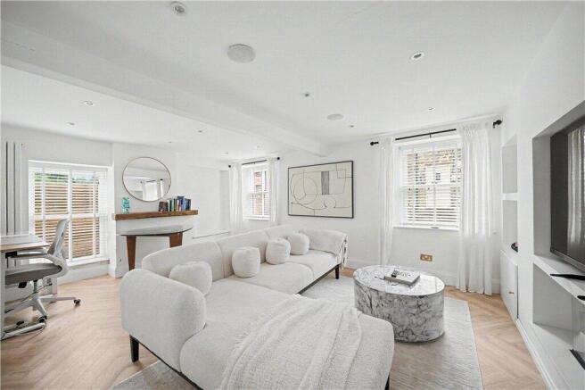 2 bed Semi-Detached for sale Image 3