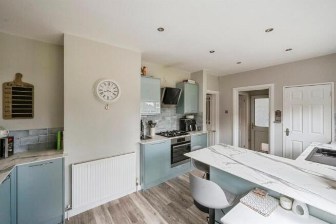 3 bed End of Terrace for sale Image 5