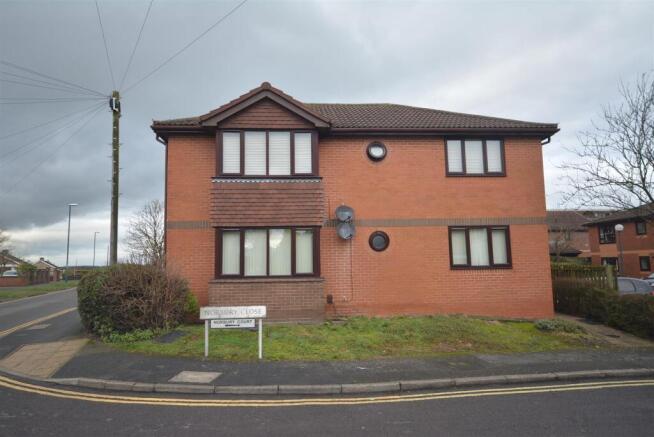 carsington crescent 162 front.JPG
