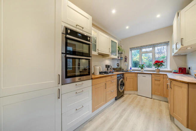 1387403-8-6941467...