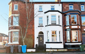 18, Longford Place, Manchester M14 5QR