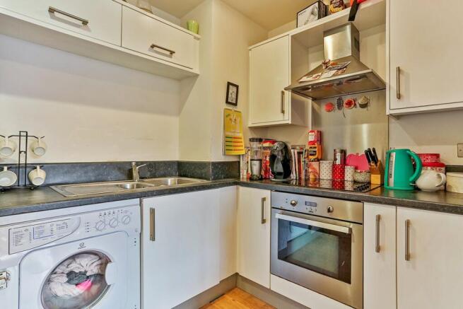 1 bed Apartment for sale Image 5